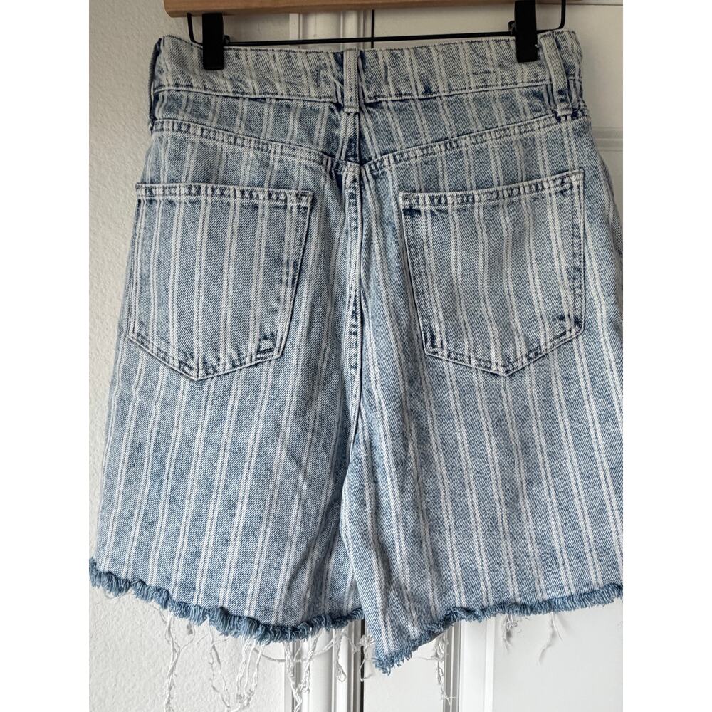Free People Dogtown High Rise Jean Shorts 29 Striped Bermuda Denim w/ Frayed Hem - Picture 3 of 6
